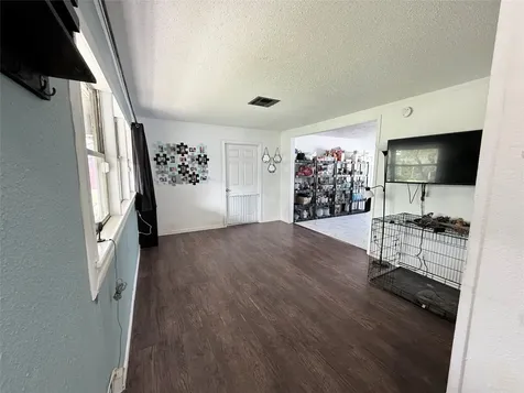 1720 17th Avenue N Texas City TX 77590