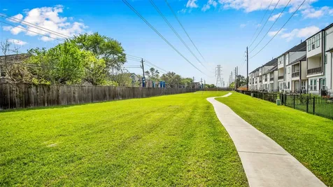 1919 Pueblo Nuevo Path Houston TX 77077