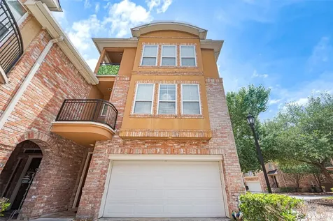 24 Versante Court Houston TX 77070