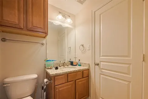 24 Versante Court Houston TX 77070