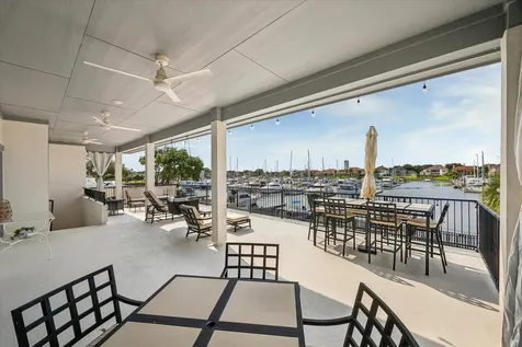 2230 Marina Way Kemah TX 77565