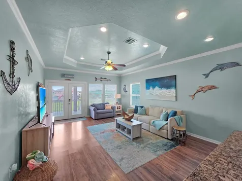 979 Palmridge Drive Crystal Beach TX 77650