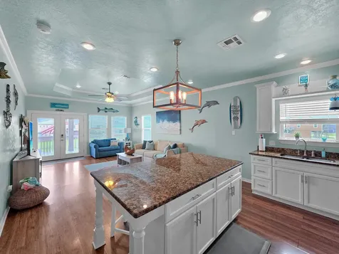 979 Palmridge Drive Crystal Beach TX 77650