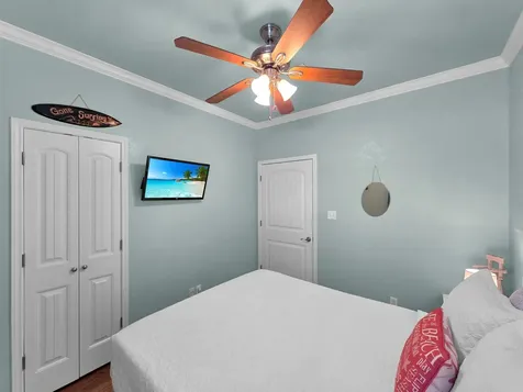 979 Palmridge Drive Crystal Beach TX 77650