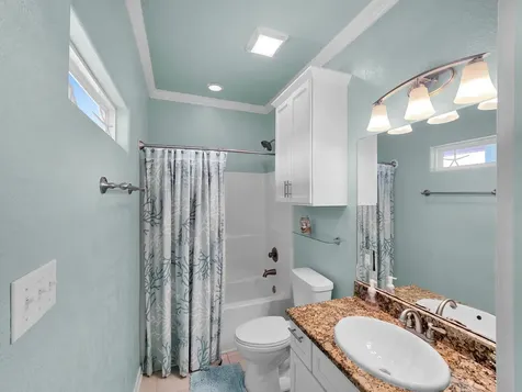 979 Palmridge Drive Crystal Beach TX 77650