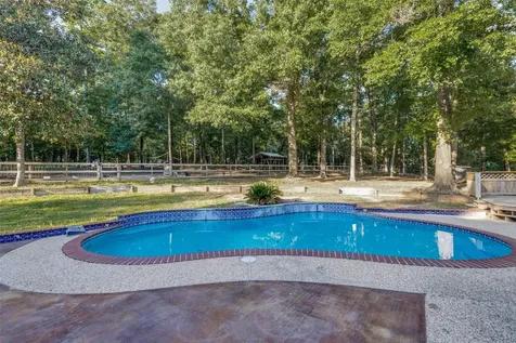 216 Pebble Creek Livingston TX 77351