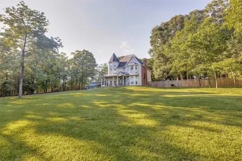 216 Pebble Creek Livingston TX 77351