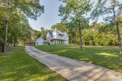 216 Pebble Creek Livingston TX 77351