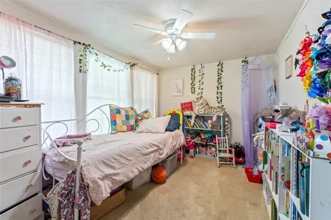 809 12th Avenue N Texas City TX 77590