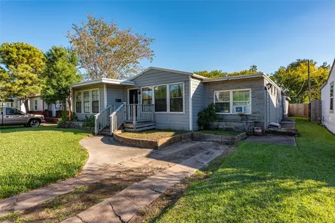 809 12th Avenue N Texas City TX 77590