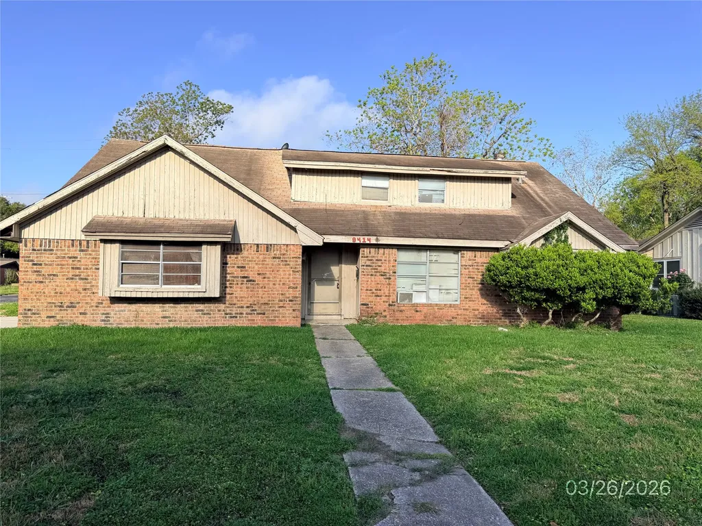 9414 Camargo Court Houston TX 77074