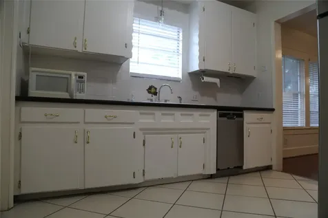 808 Pecore Street Houston TX 77009