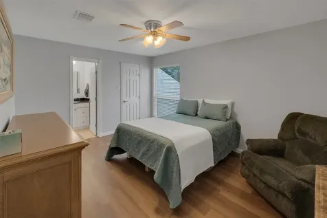 12227 Glenview Drive Montgomery TX 77356