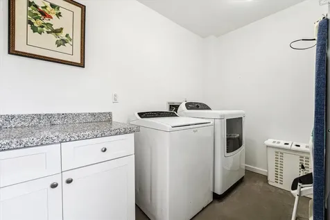 1880 Saxony Lane Houston TX 77058