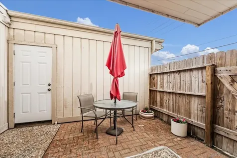 1880 Saxony Lane Houston TX 77058