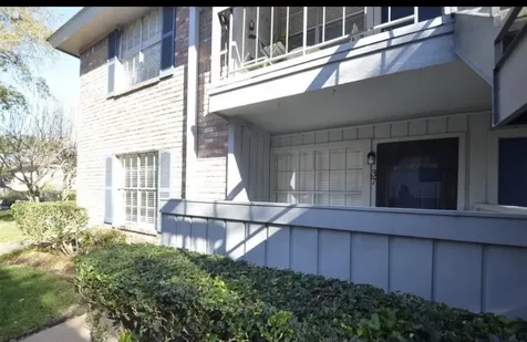2250 Bering Drive 37 Houston TX 77057