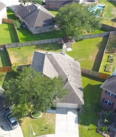 112 Glade Bridge Court Dickinson TX 77539