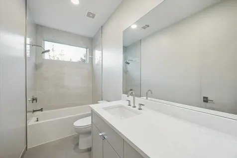 2129 Quenby Street Houston TX 77005