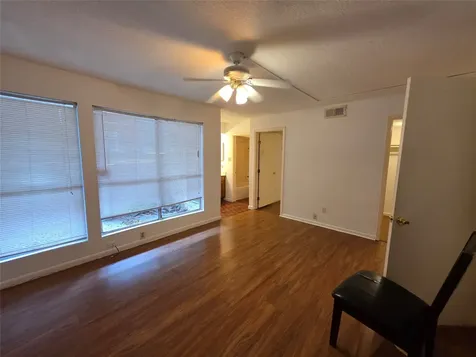 781 Country Place Drive 1085 Houston TX 77079