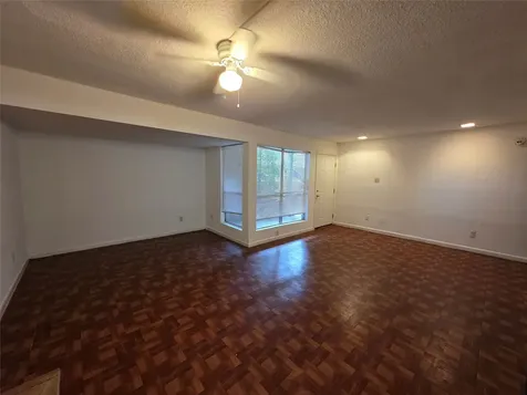 781 Country Place Drive 1085 Houston TX 77079