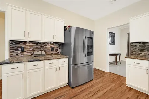 16827 Ship Anchor Drive Friendswood TX 77546