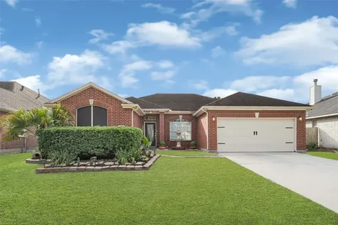 16827 Ship Anchor Drive Friendswood TX 77546