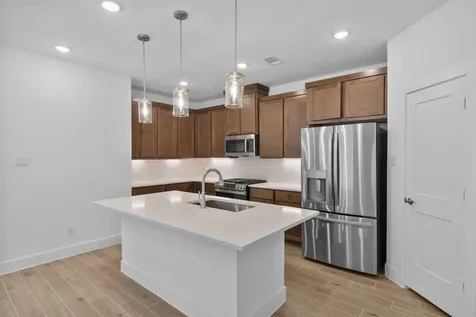 5259 Celestial Court Iowa Colony TX 77583