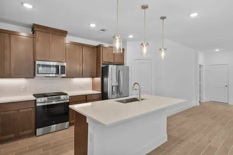 5259 Celestial Court Iowa Colony TX 77583