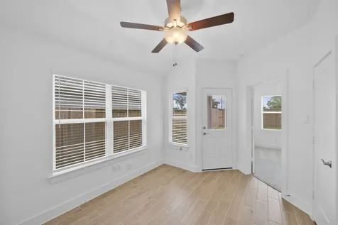 5259 Celestial Court Iowa Colony TX 77583
