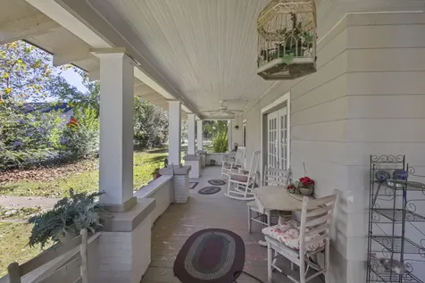 105 Mann Street Colmesneil TX 75938