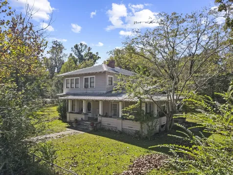 105 Mann Street Colmesneil TX 75938