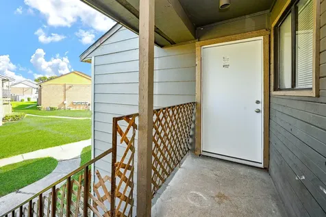 9090 S Braeswood Boulevard 86 Houston TX 77074