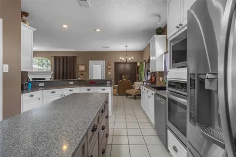 2325 Acadiana Lane Seabrook TX 77586