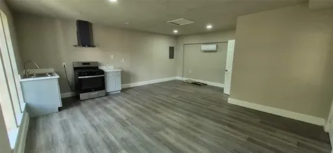 1711 Surrey Court Richmond TX 77406