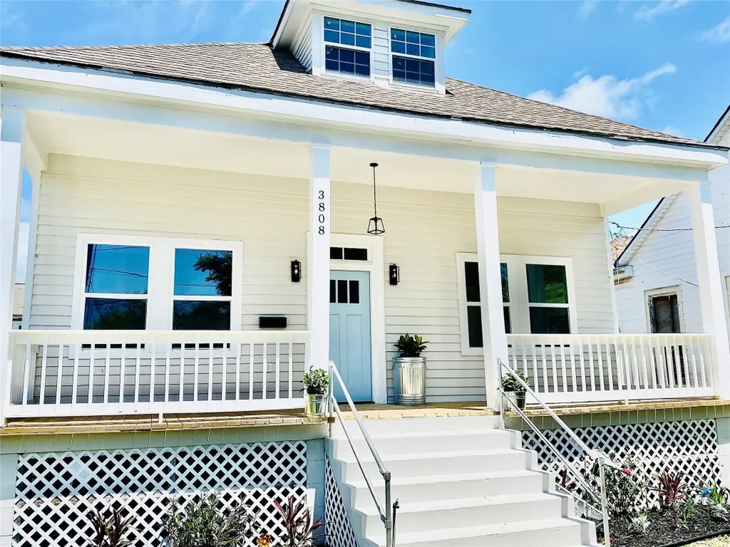 3808 Avenue L Galveston TX 77550