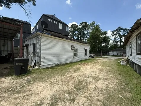 5906 Weathersby Street Houston TX 77091