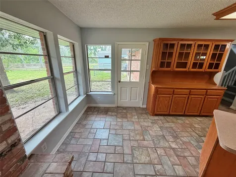 311 Southern Oaks Drive Lake Jackson TX 77566