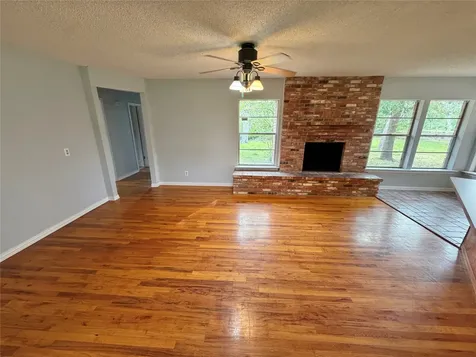 311 Southern Oaks Drive Lake Jackson TX 77566