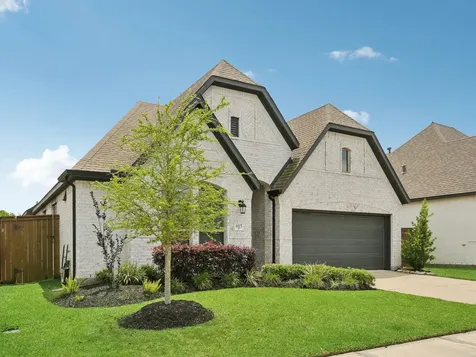 615 Livermore Street Webster TX 77598