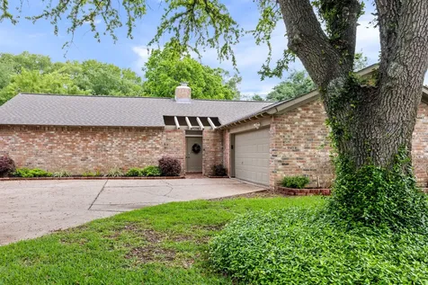 14206 Locke Lane Houston TX 77077