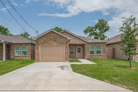 7981 Saint Louis Street Houston TX 77028