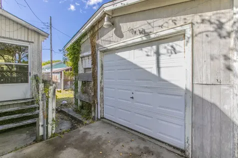 4314 Avenue Q 1/2 Galveston TX 77550