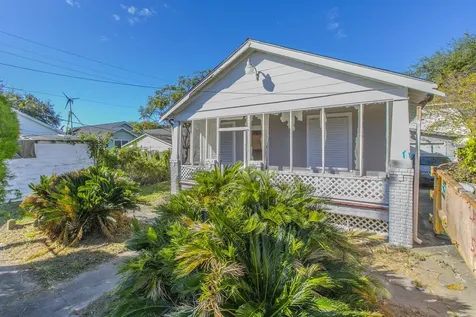 4314 Avenue Q 1/2 Galveston TX 77550