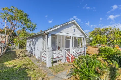 4314 Avenue Q 1/2 Galveston TX 77550