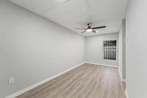 7912 Cypress Street Houston TX 77012