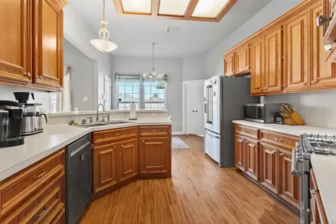 1815 Magnolia Bend Baytown TX 77523