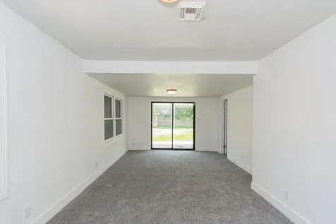 525 20th Avenue N Texas City TX 77590