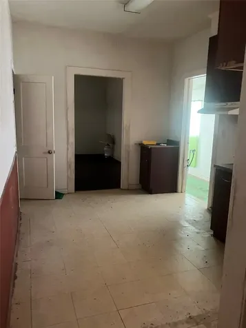 1020 40th Street Galveston TX 77550
