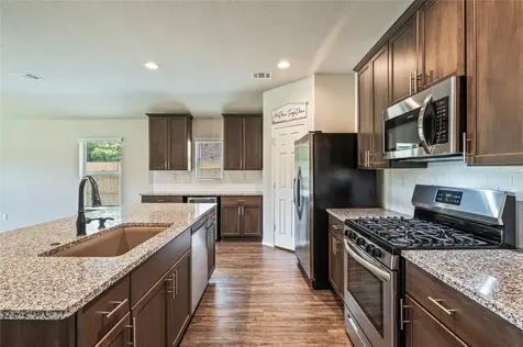 2832 Cross Colony Drive Dickinson TX 77539