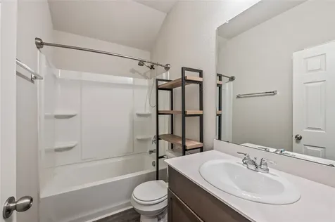 2832 Cross Colony Drive Dickinson TX 77539